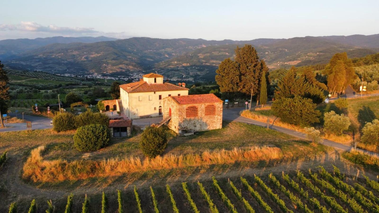 Agriturismo Fattoria Lavacchio Понтассьеве Экстерьер фото